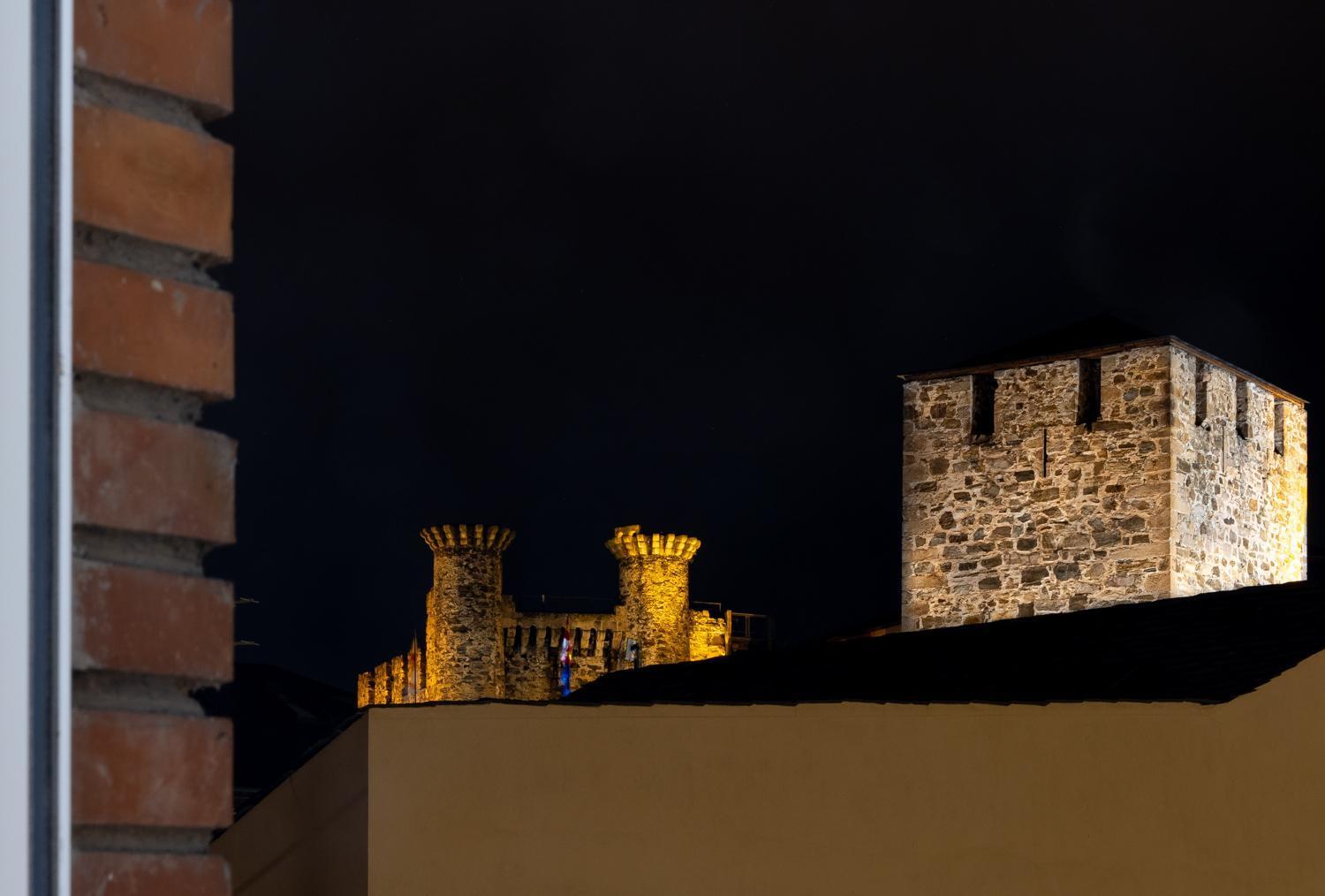 Apartamento Nomada Castillo _ Vut-le-251 Ponferrada