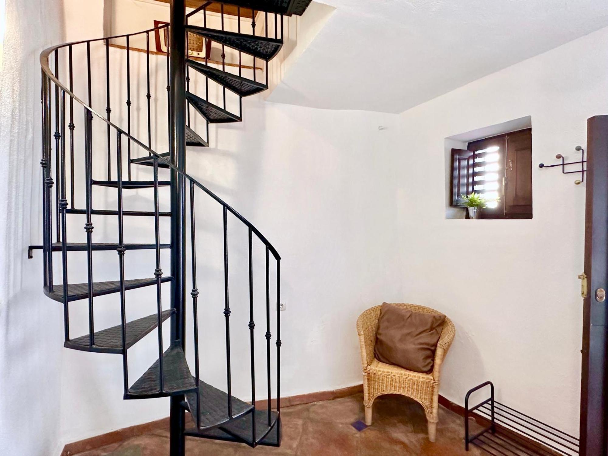 Casa Alfar Con Terrazas Unicas En El Casco Antiguo Pensión Salobreña