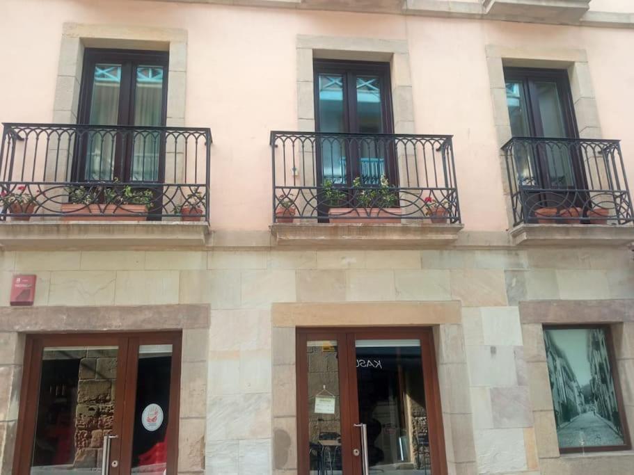 Centrica, Espaciosa Y Comoda Apartment *