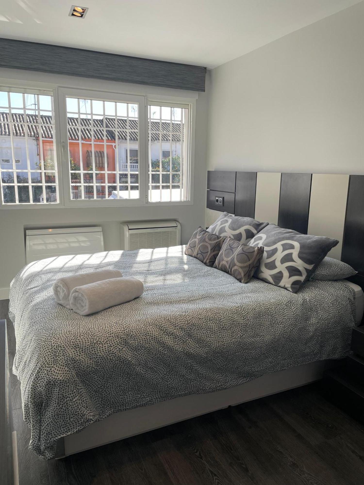 H&h Casa En Centro De Holiday home *