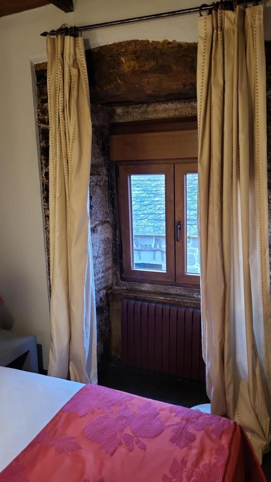 Country house Del General Albelda *