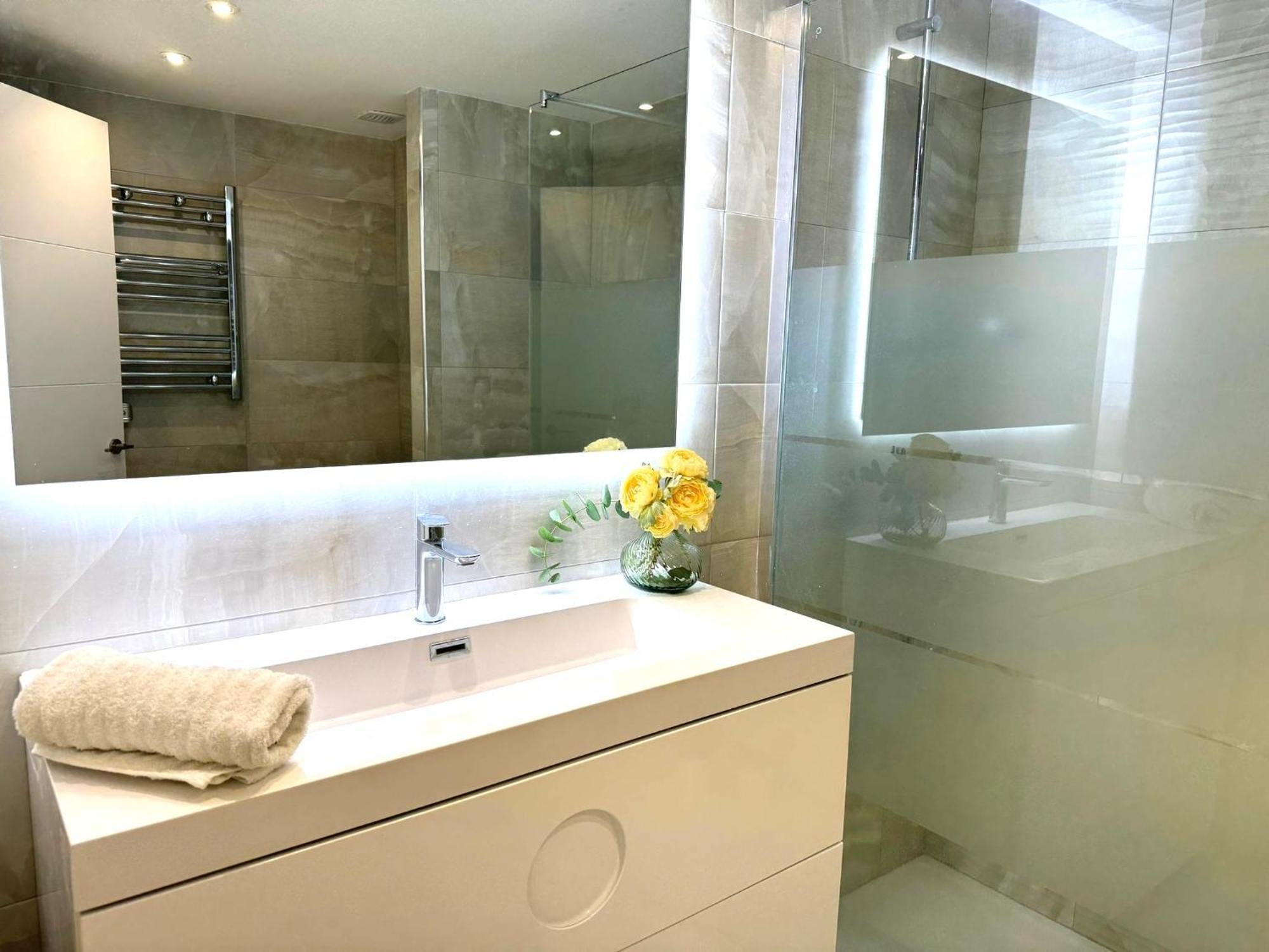 Paraiso Del Mar Parking Y Piscina 454 Apartamento *