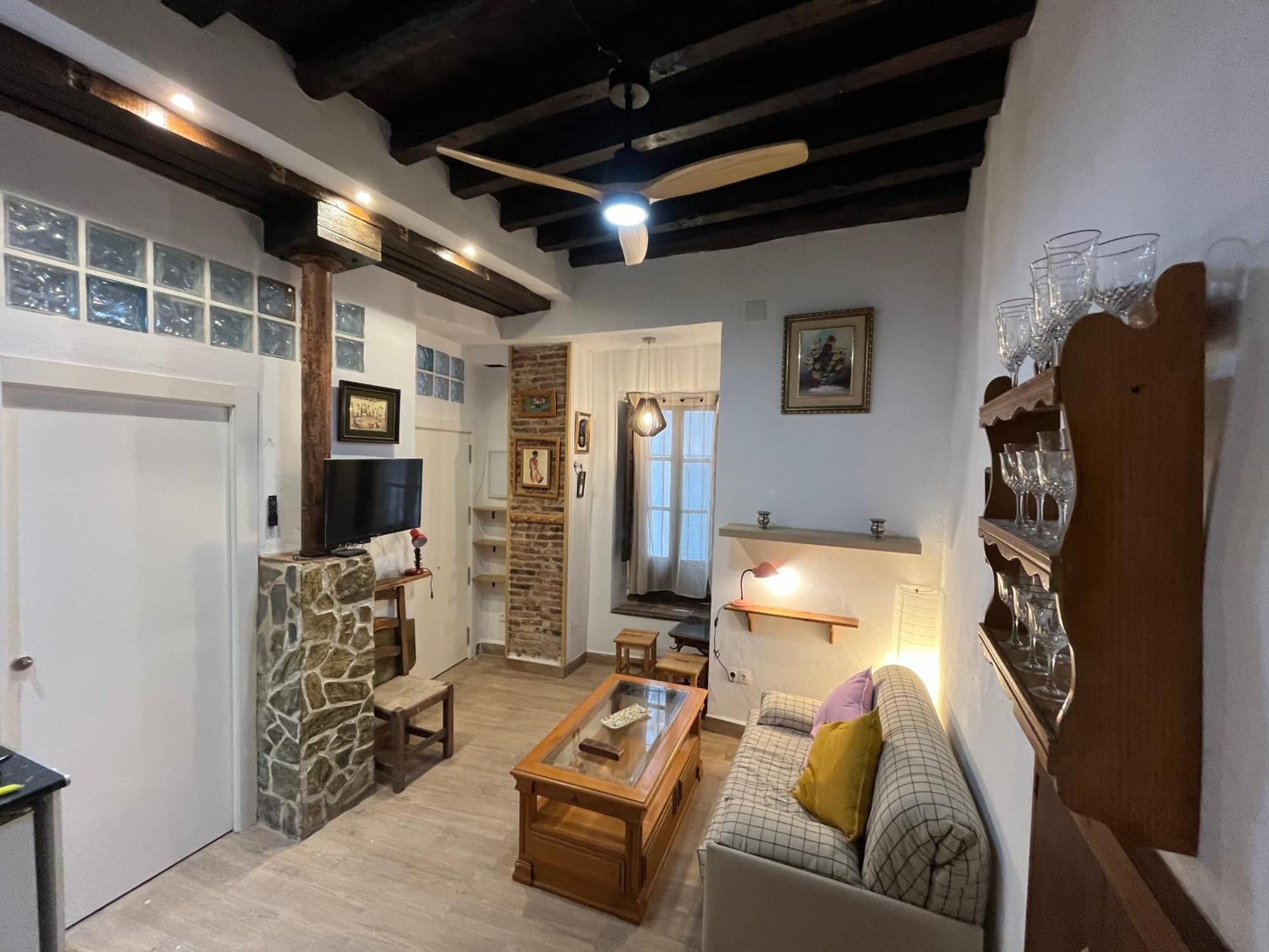 Casco Antiguo Salobena Apartment *