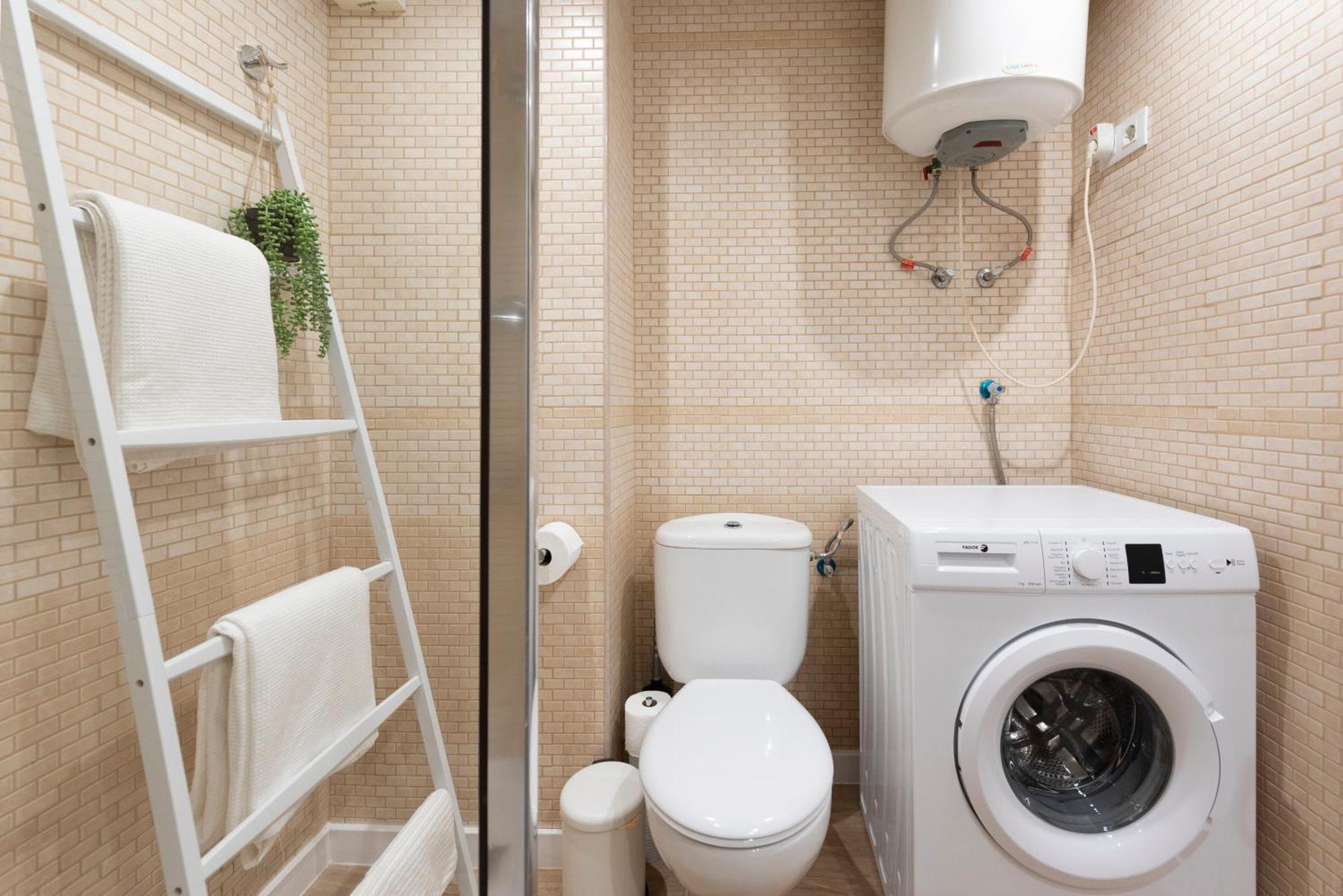& Fun: Cozy Apartamento La Pineda
