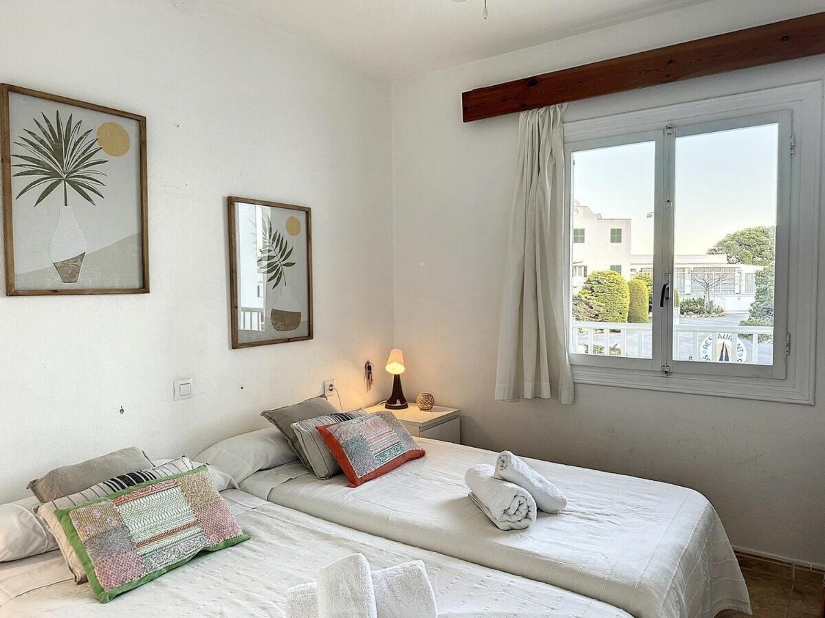 Roca Fornells, Vacaciones En Ses Salines Ss37 Fornells (Menorca)