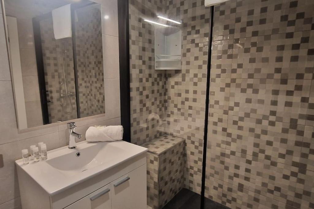 Apartment 1a114 Apto Moderno En Gijon