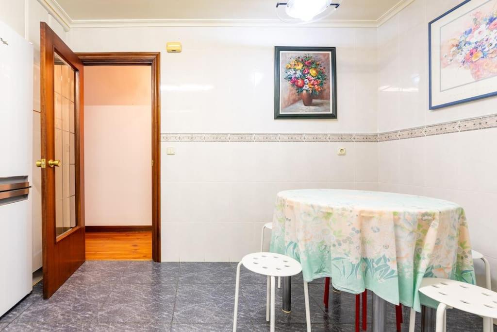 Terraza Playa Y Calle Peatonal Ess03377 Apartamento