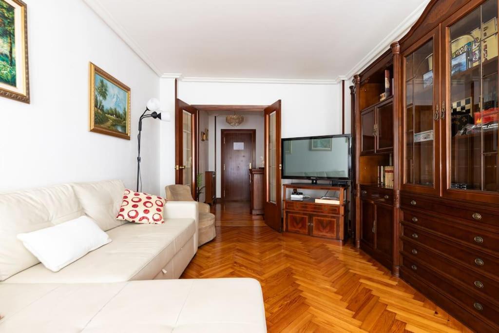 Terraza Playa Y Calle Peatonal Ess03377 Apartamento