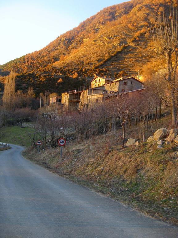 Casa Enriu-alojamiento Y Desayuno Casa rural *