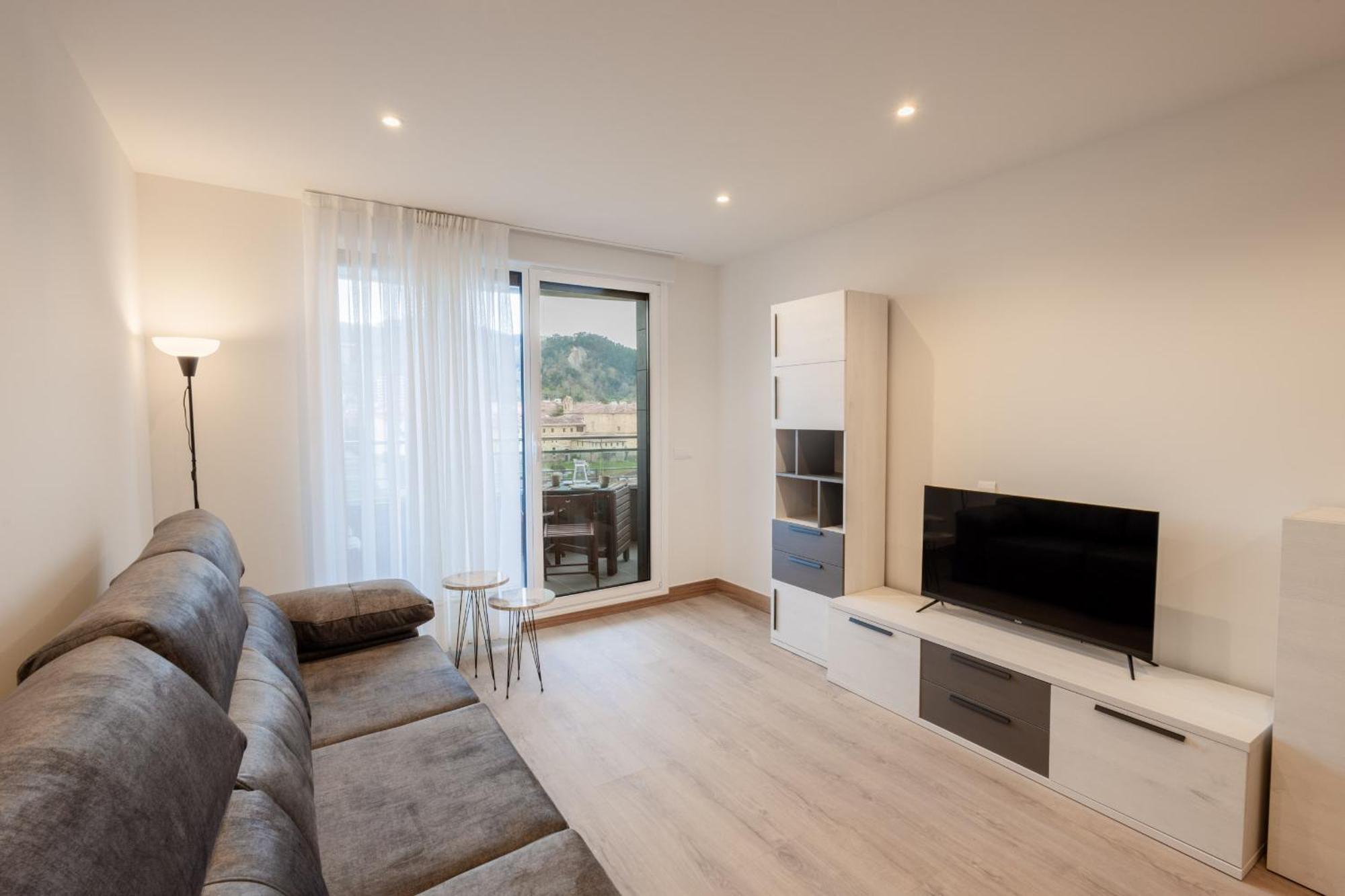 Artik I Local Rentss Apartamento Zarautz