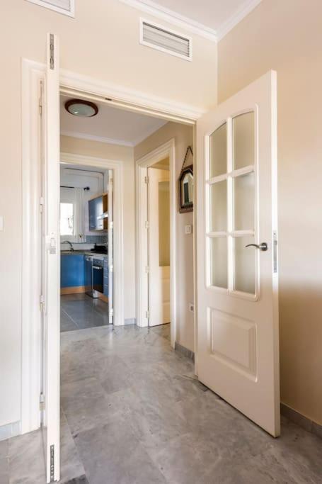 Playa De Alamos-playamar Malaga. Apartment *