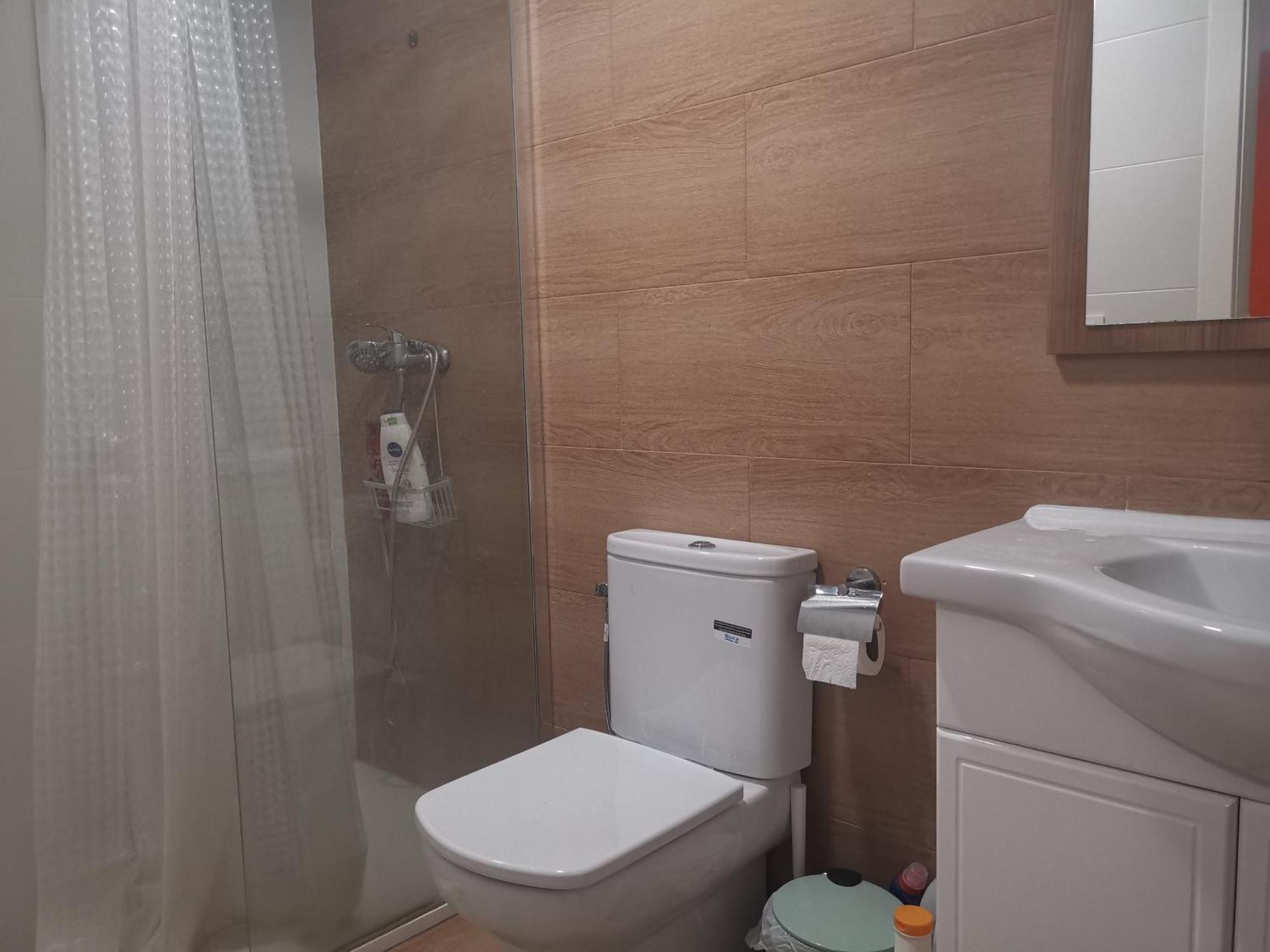 Homestay Mirador 2 Del Mercado - Con Bano Privado En El Centro De La Ciudad Vella *