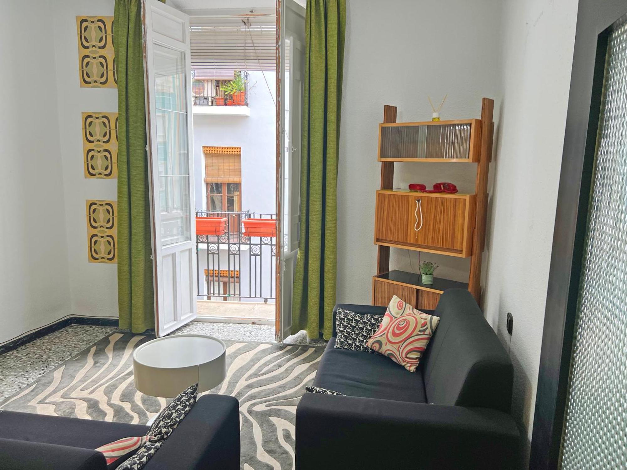 Mercado Puro Centro. 4 Hab. A/c. Apartamento *