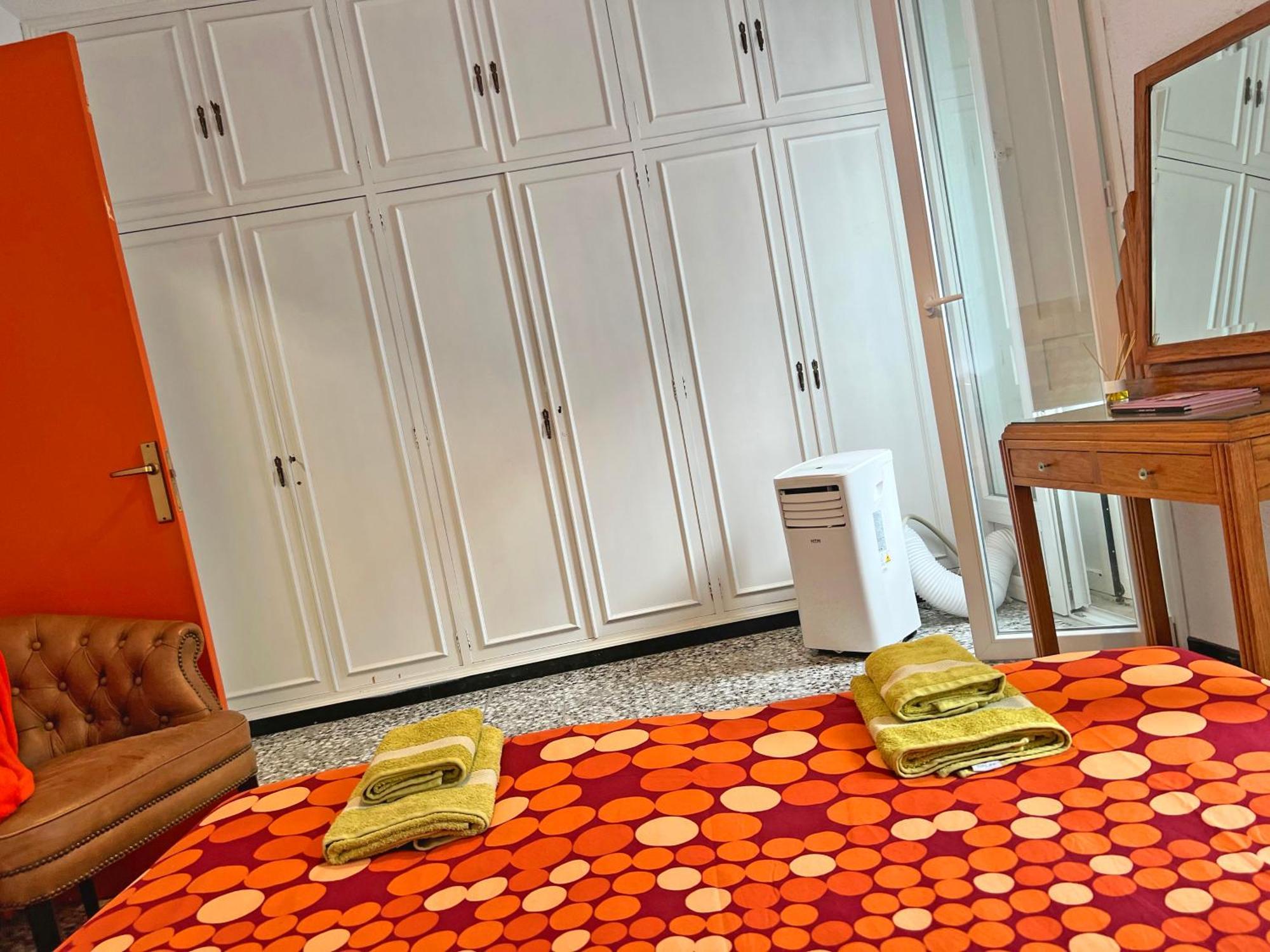 Apartamento Mercado Puro Centro. 4 Hab. A/c. Alicante