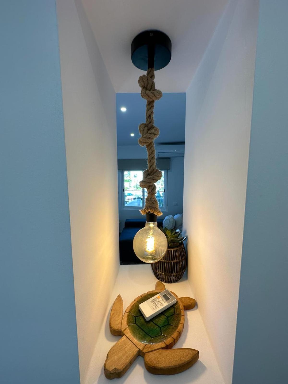Waterfront 3 Bed Apartment, 90m From The Apartamento