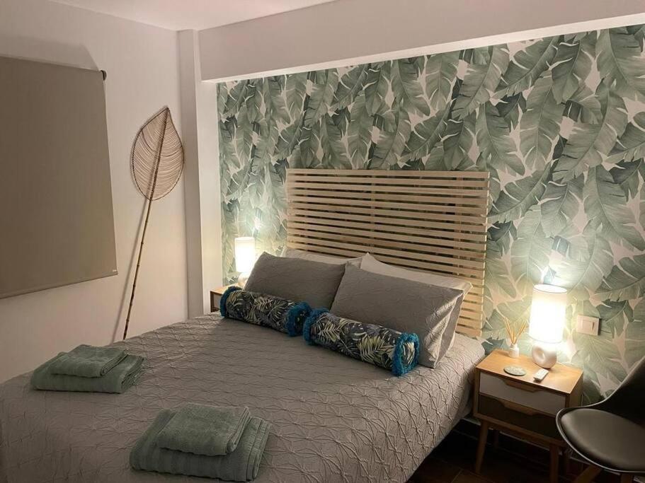 Apartment Waterfront 3 Bed Apartment, 90m From The *