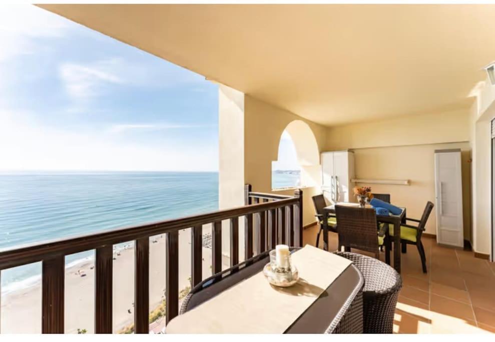Magnificas Vistas Al Mar Apartamento Benalmádena