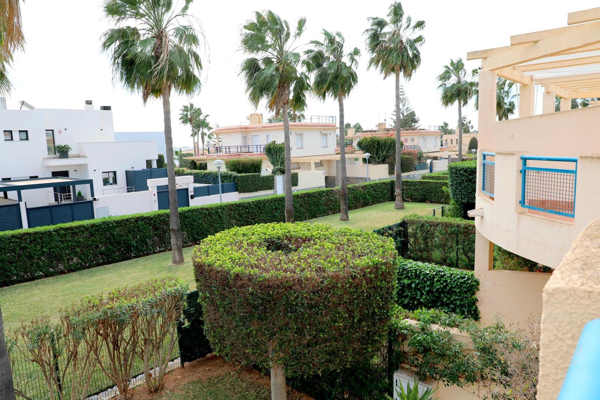 Completo Luna De Apartment