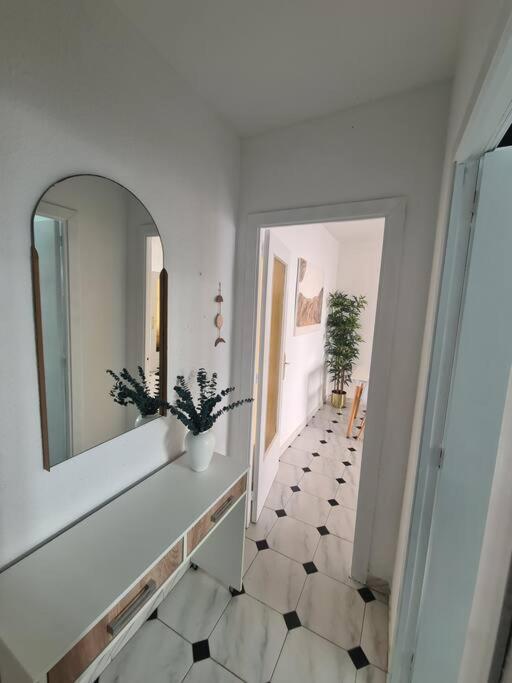 Apartamento Beachside 2-bd Near Barcelona *