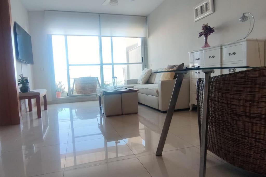 Apartamento Deluxe: Hidromasaje, Terraza Y Vistas. *