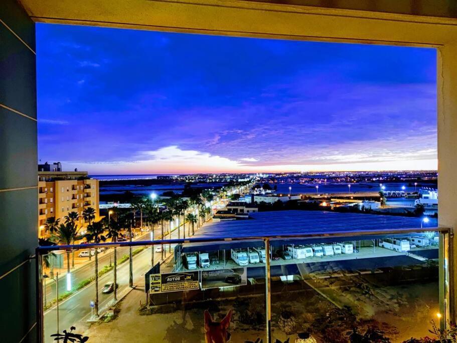 Deluxe: Hidromasaje, Terraza Y Vistas. Apartamento