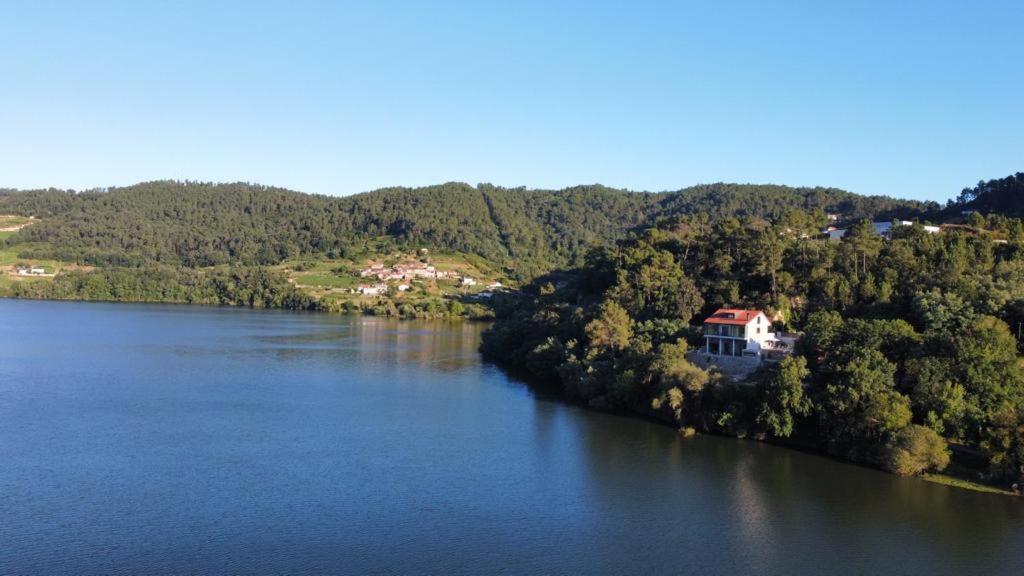 Casa Do Barqueiro Caino