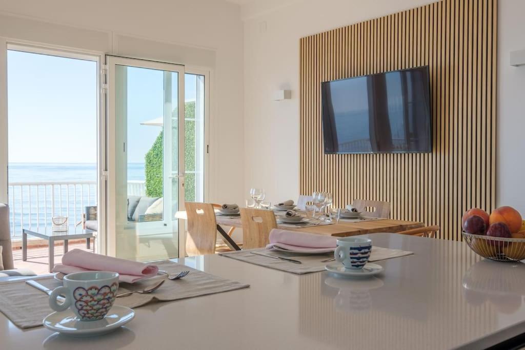 Elegancia Y Lujo Frente Al Mar. Holiday home Alcanar