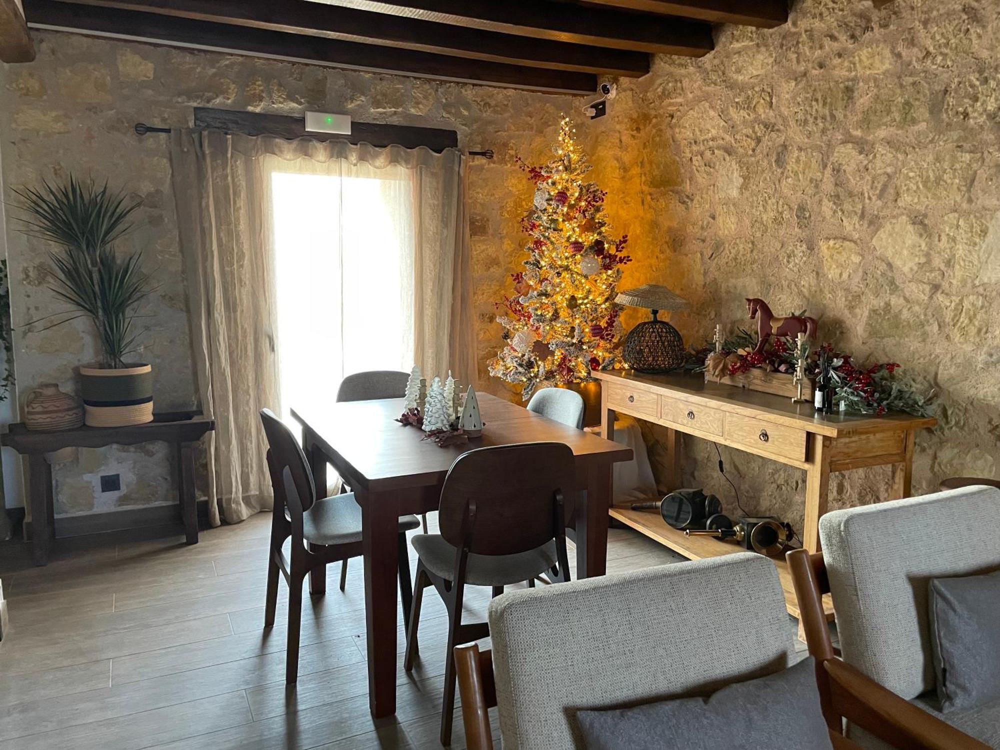 La Casa Del Cantero * Pinilla del Valle