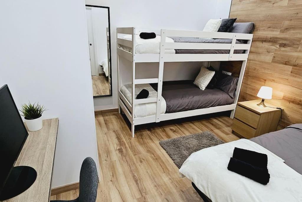 Premium Muy Cerca Ciudad Barcelona *