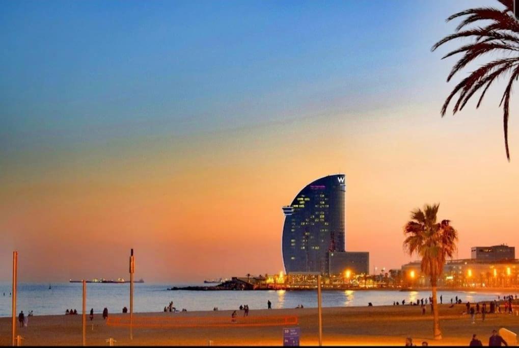 Premium Muy Cerca Ciudad Barcelona