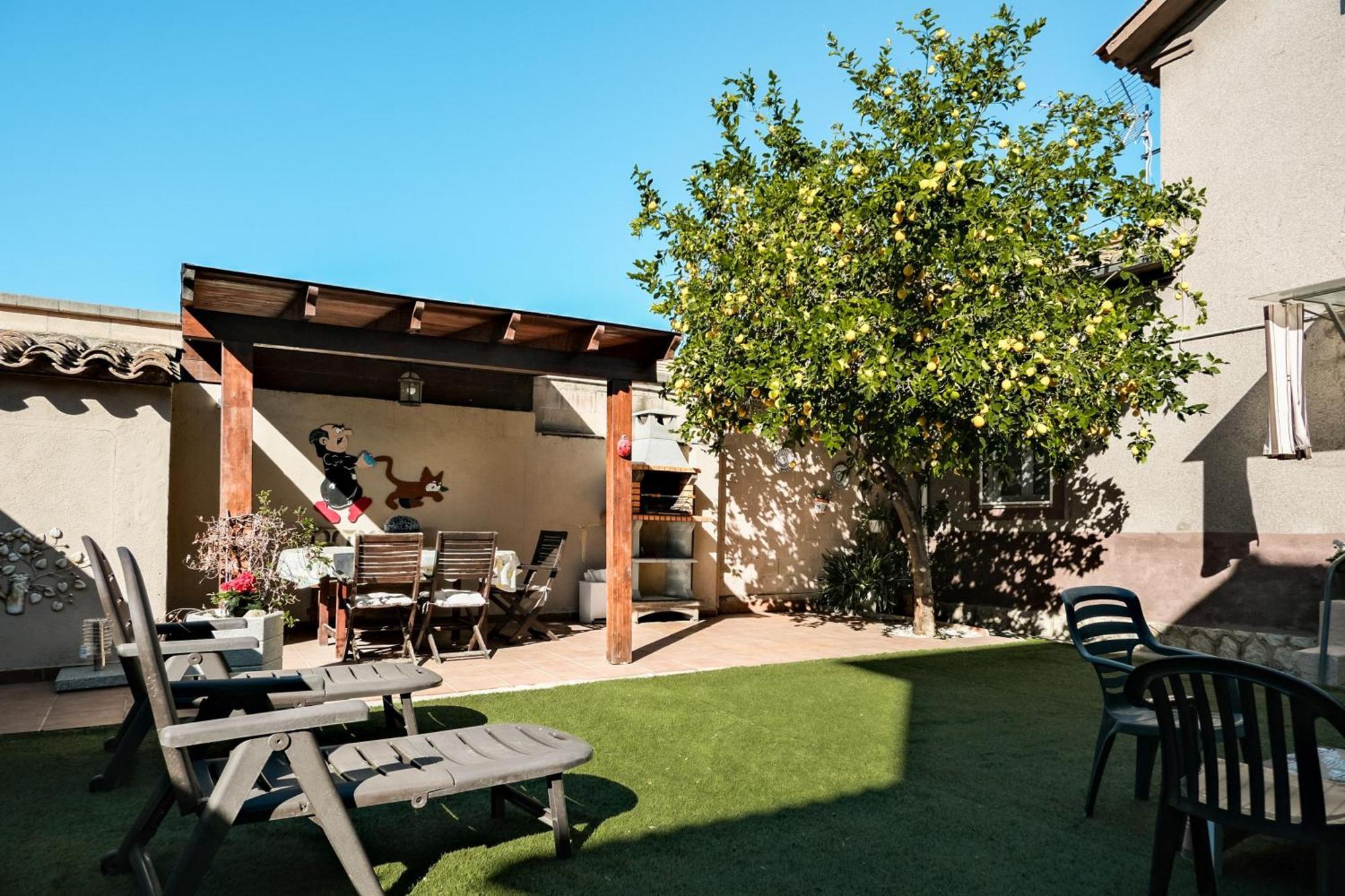 Cals Avis Casa Con Jardin En