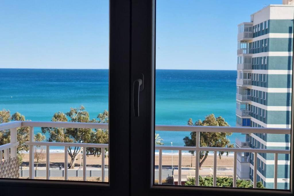 Apartamento Stunning Sea Vistas By The *
