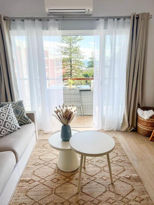 Hola Arenal Apartment Platja de Larenal