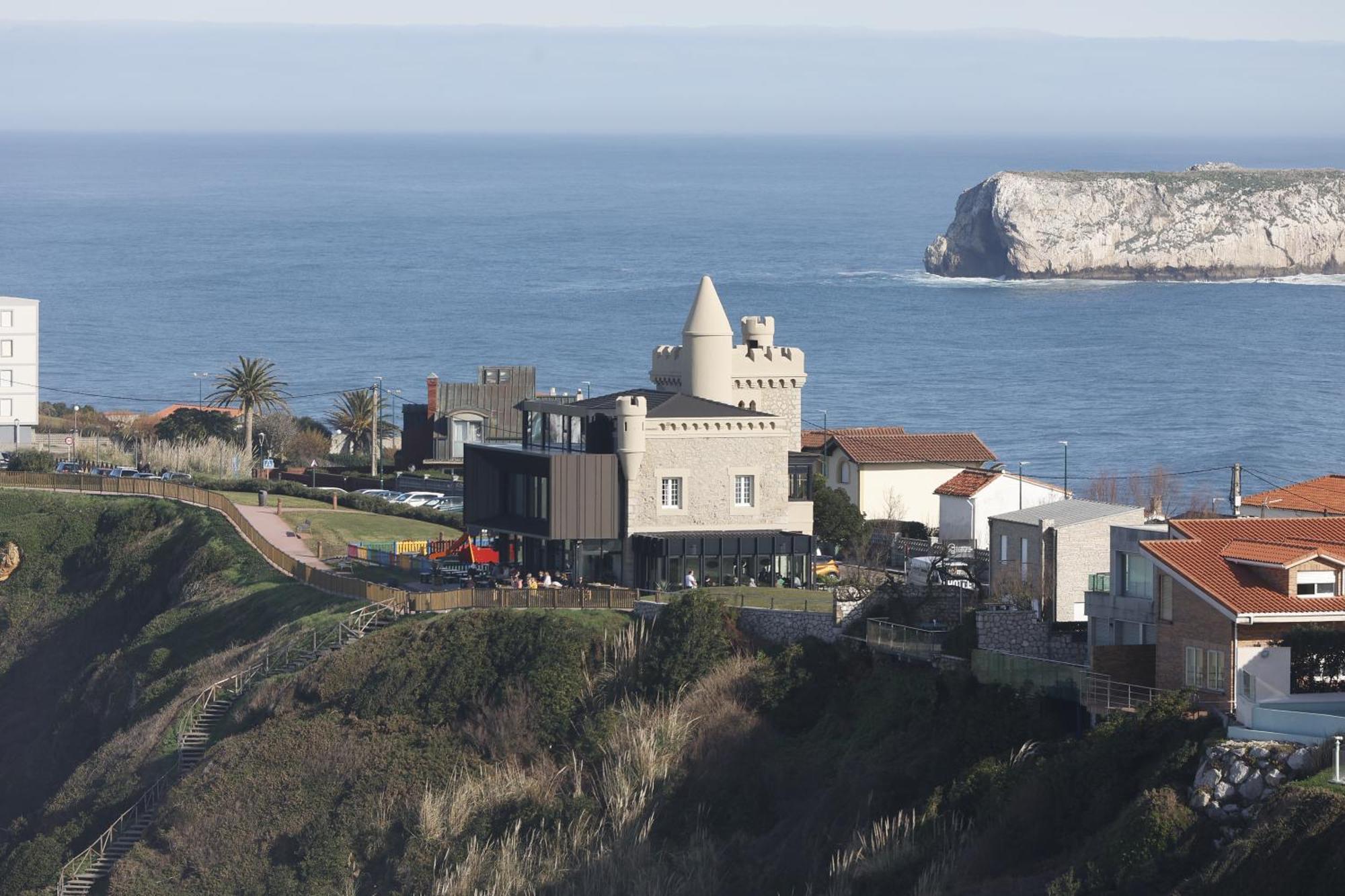 Faro De Suances