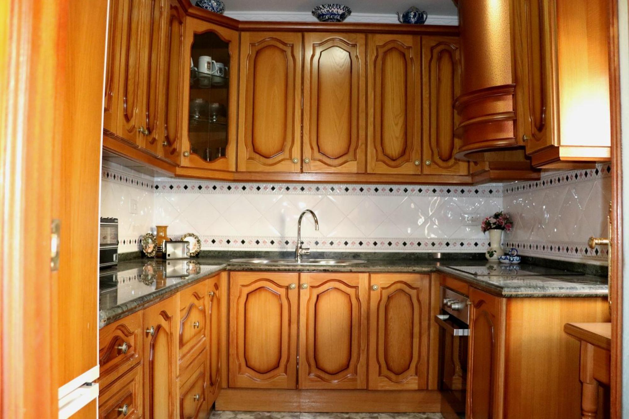 Casa El Chiquitin * La Zubia (Granada)