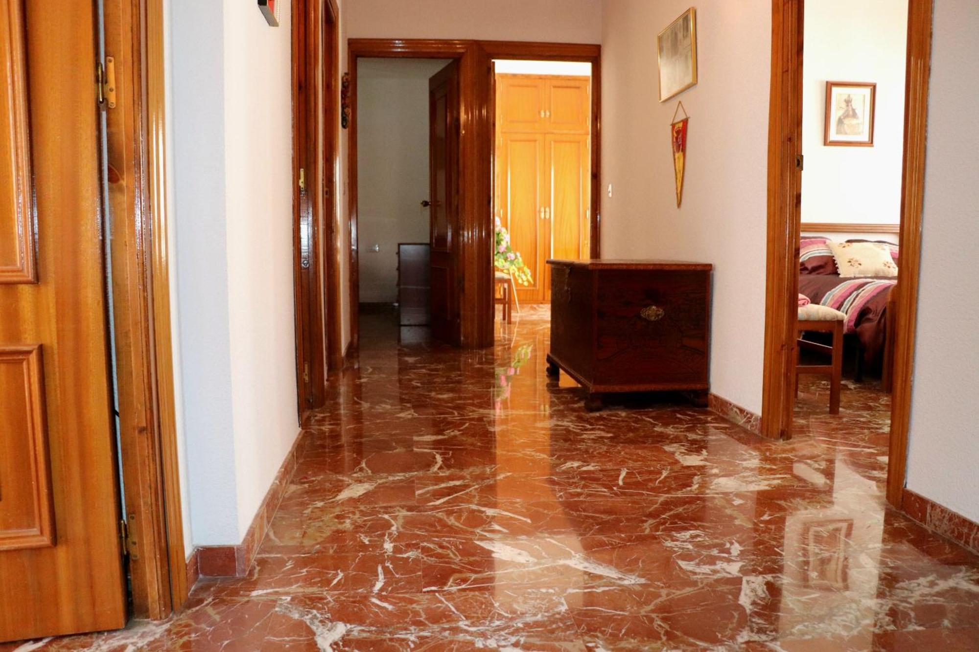 Casa El Chiquitin * La Zubia (Granada)