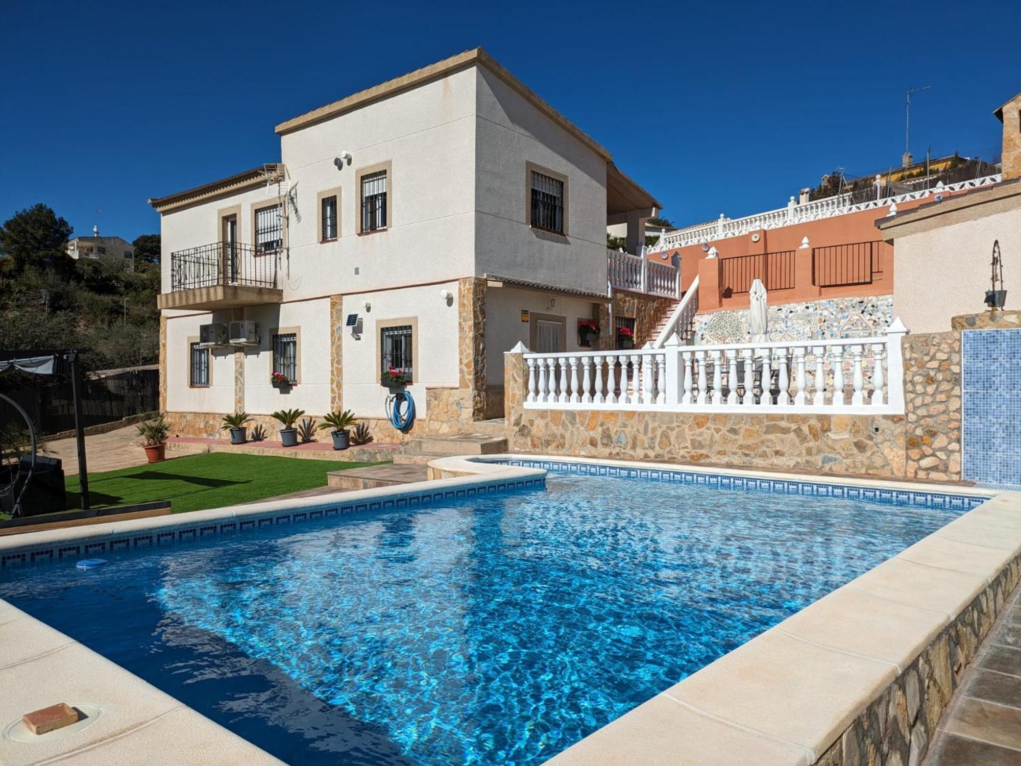 Buen Estar, Piscina, Barbacoa, Jacuzzi En Valencia Сasa de vacaciones *