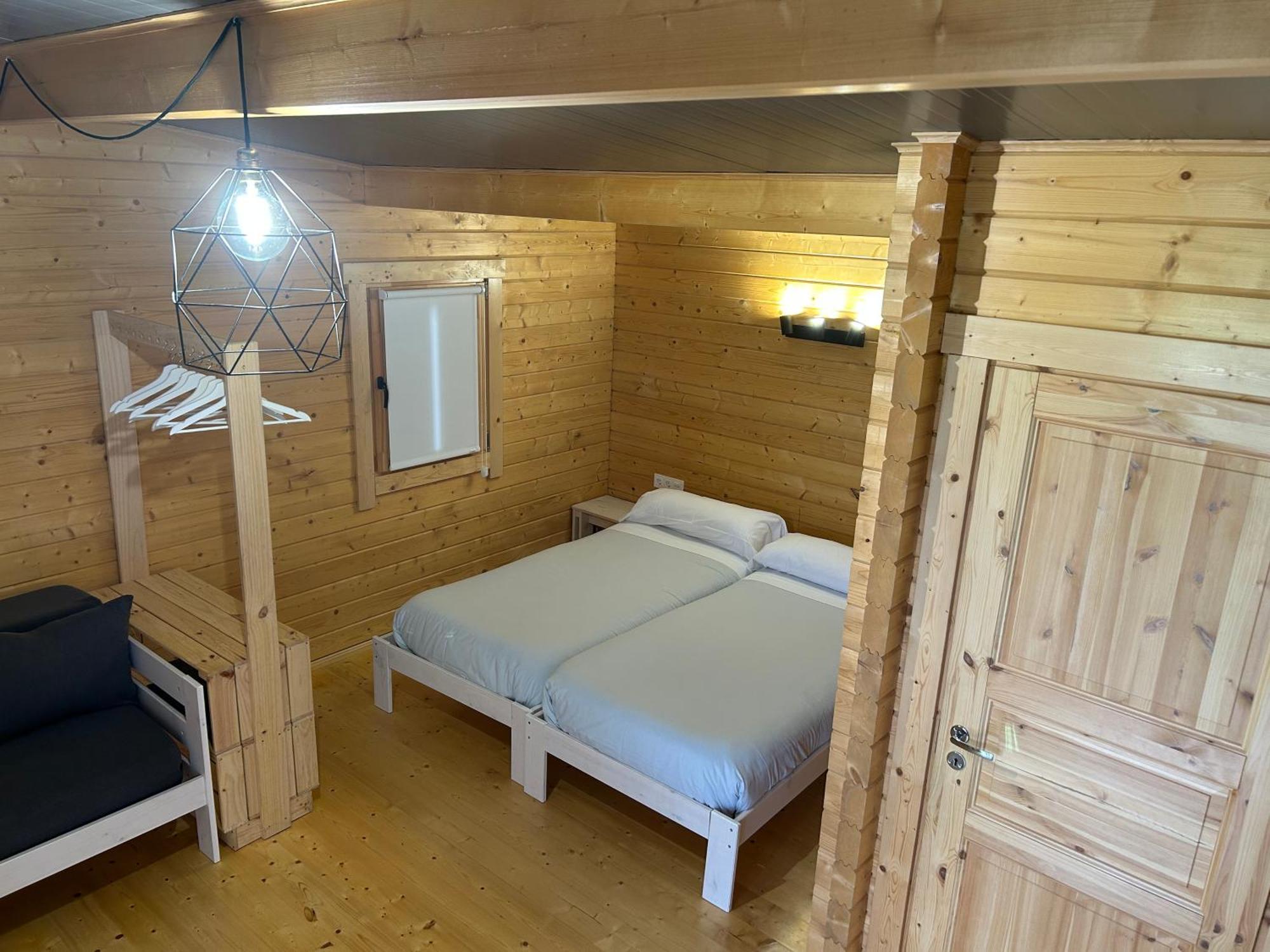 & Leagi Campsite Mendexa