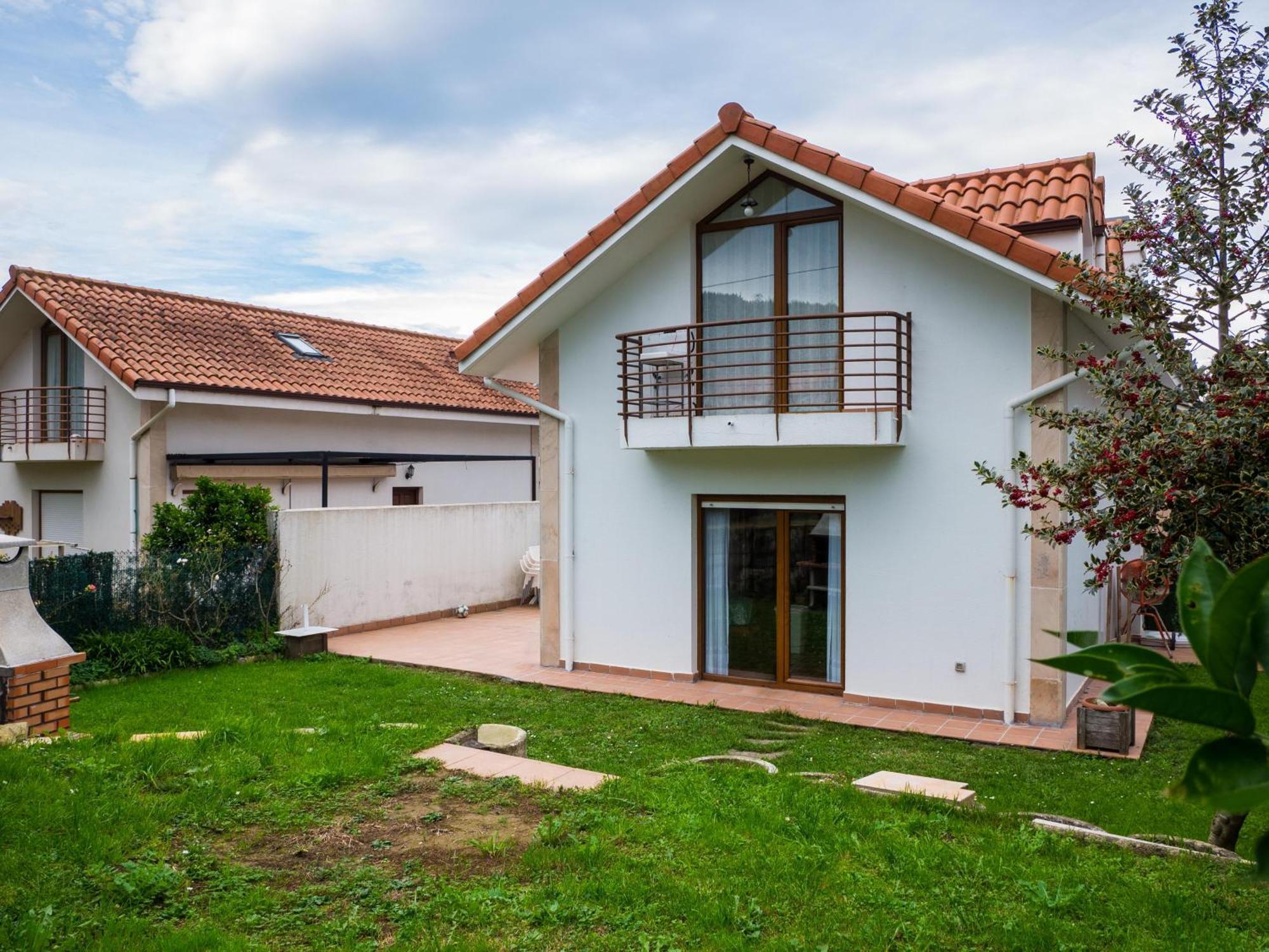 Chalet Large In Cantabria *