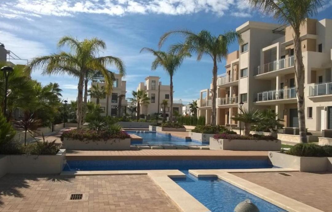 Apartment Zenia *