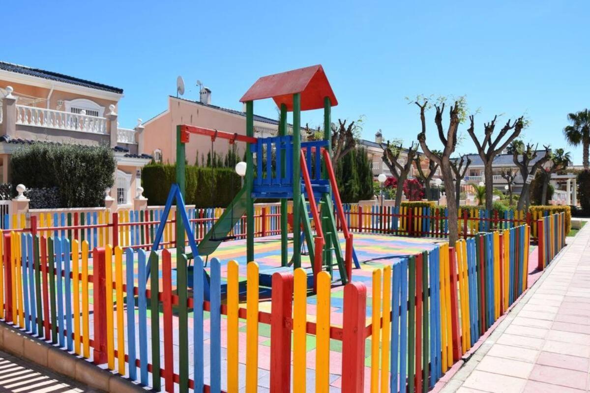 Gran Alicante In Apartment *