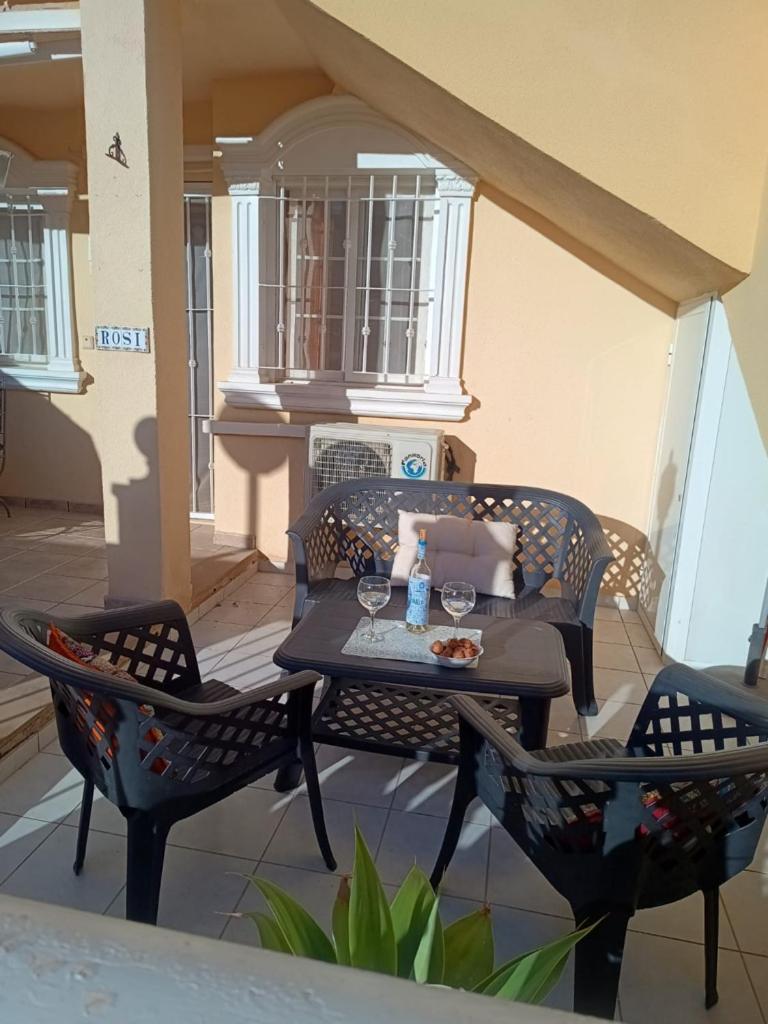 Gran Alicante In Apartment Puerto Marino