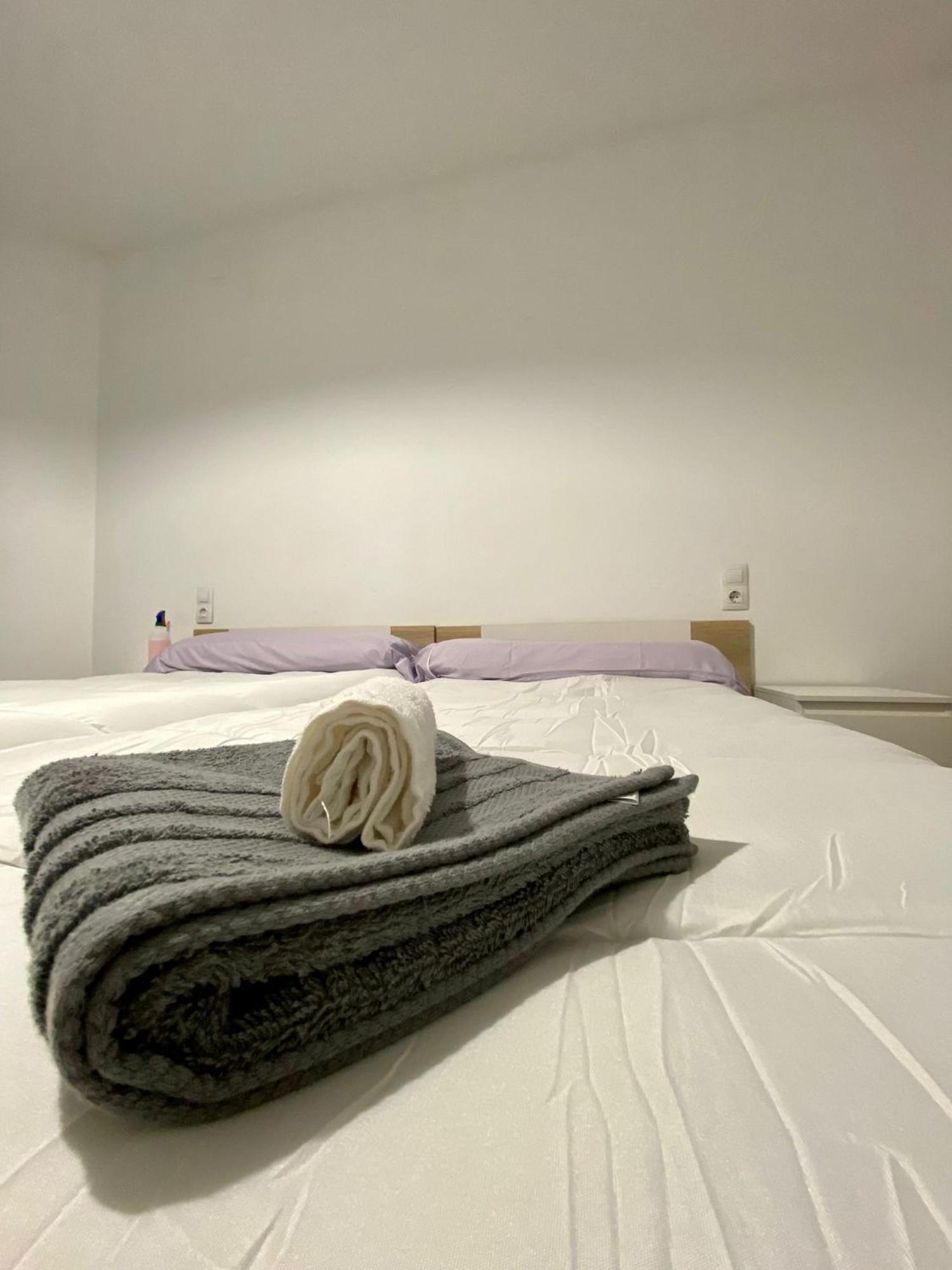 Columbretes, A 200 Metros De La Playa, Wifi Gratuito, Plaza De Garaje Y Piscina