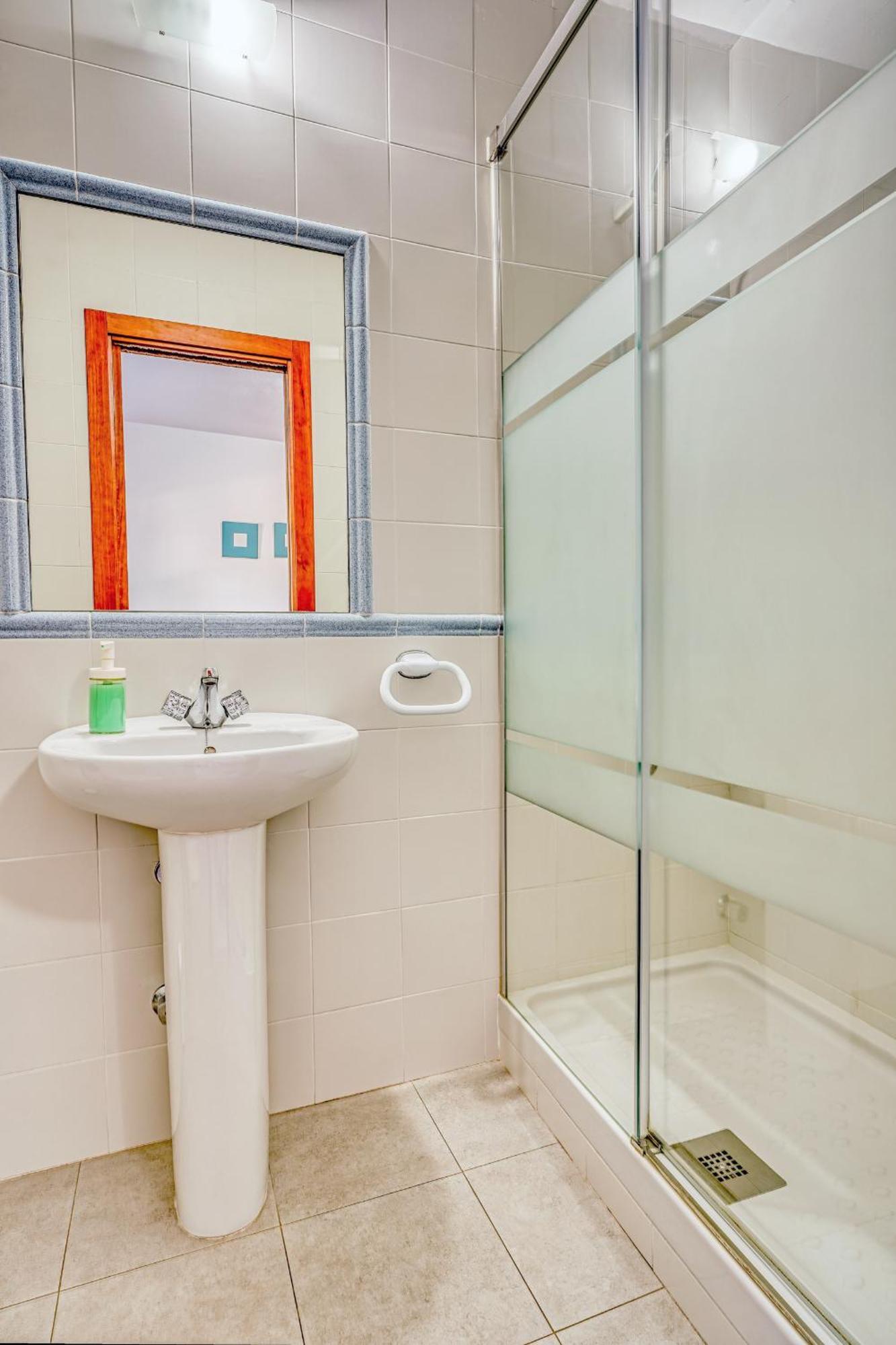 Ochomin Guest house San Martin del Tesorillo