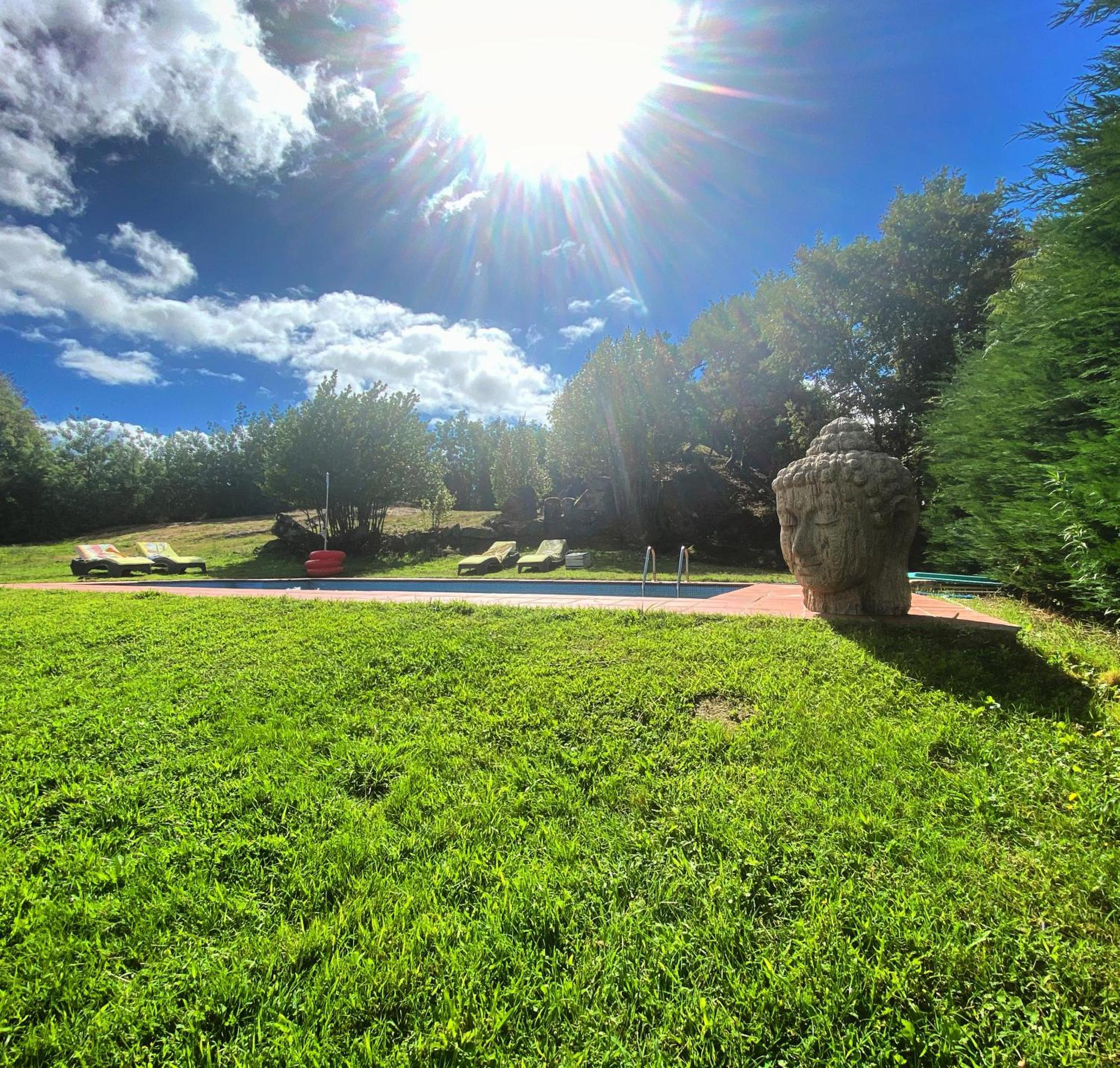 Con Bano Individual En Casa De Campo. Piscina. Homestay Amoeiro
