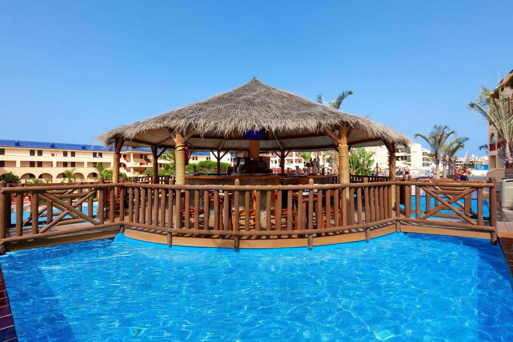 Hotel Jacaranda