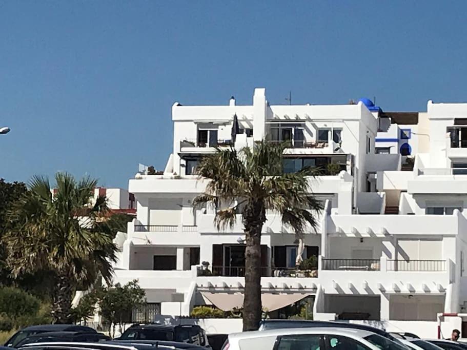 Frente Al Mar