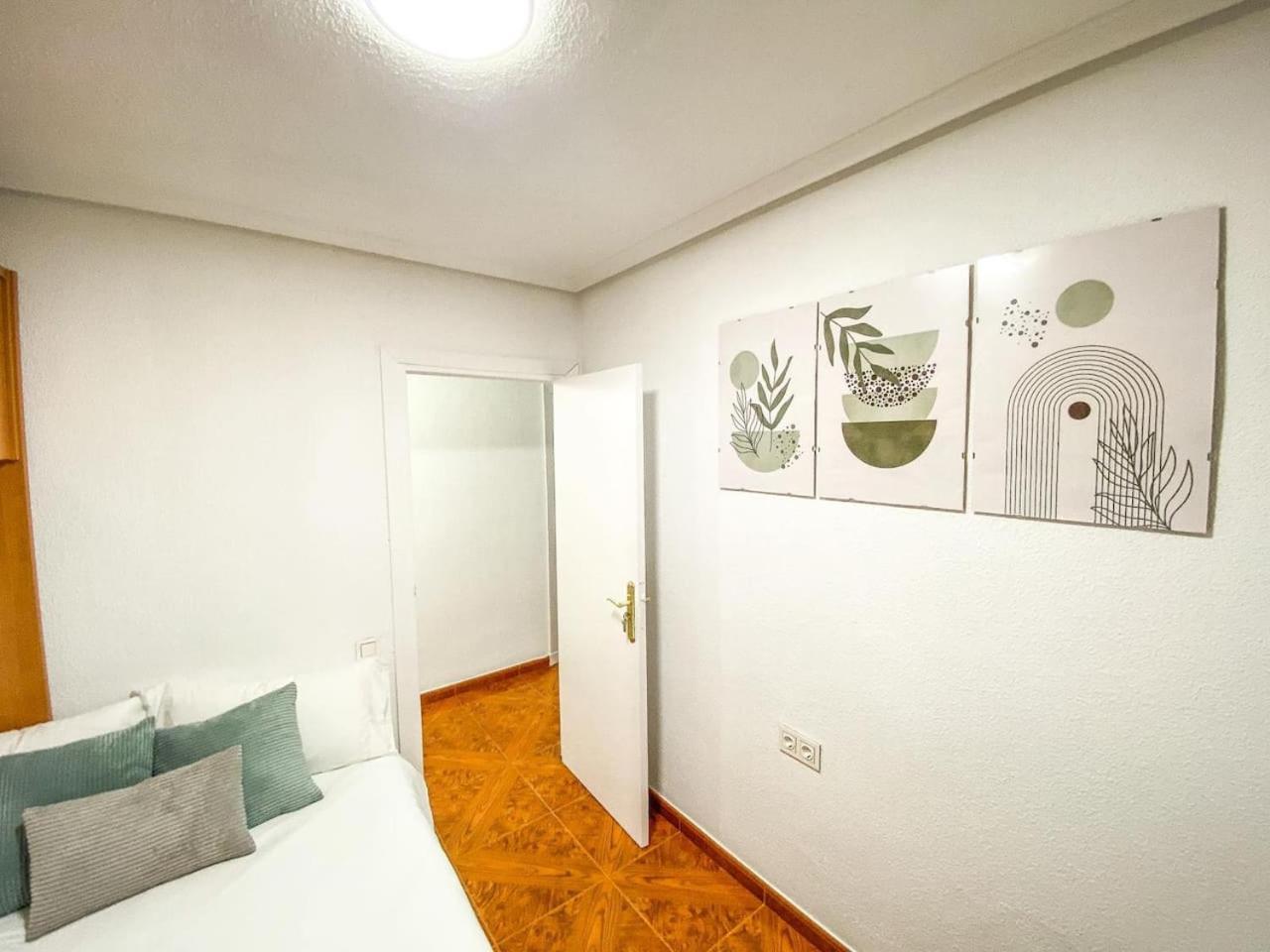 Residencial Leyra, Piso Centrico De 6 Habitaciones, 8 Camas Apartamento Salamanca