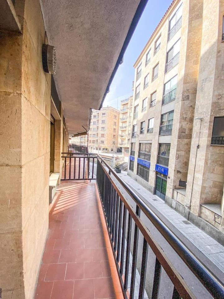 Residencial Leyra, Piso Centrico De 6 Habitaciones, 8 Camas * Salamanca