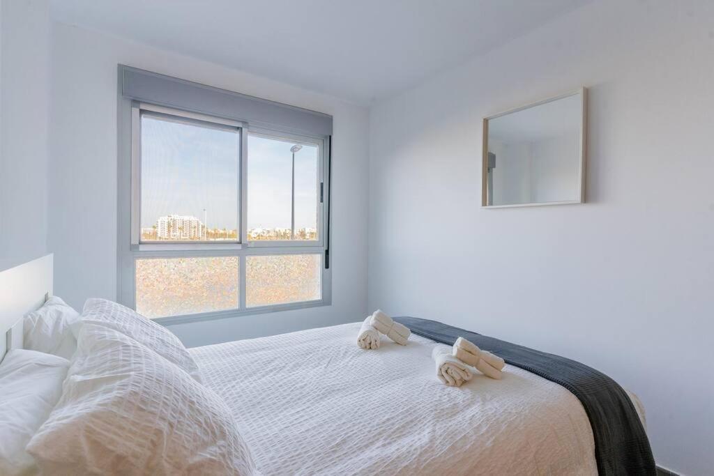 Modern Apartment: Moncofa Beachside Oasis * Moncofar